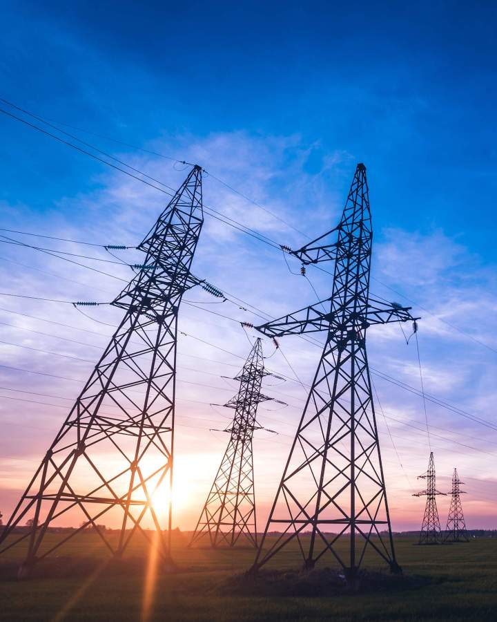 Pylônes électriques La Réunion